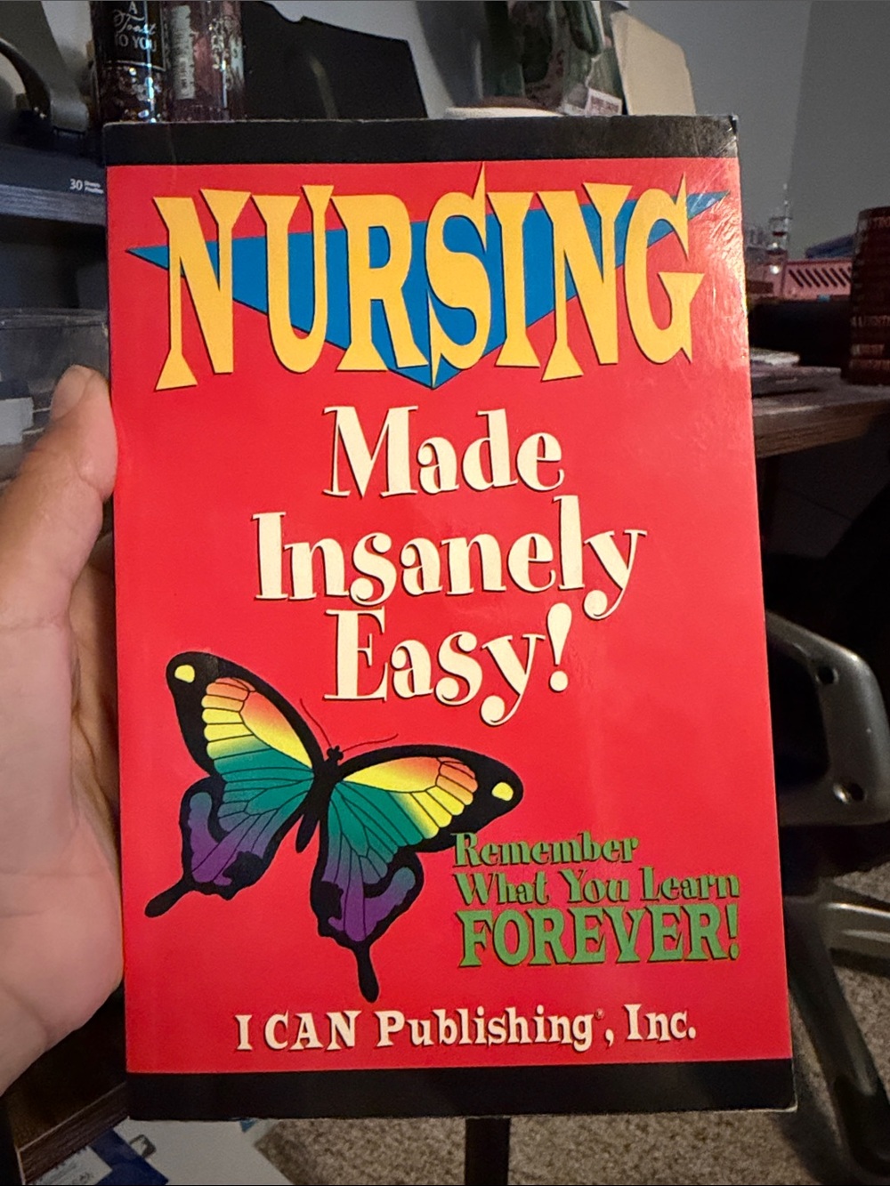I CAN Publishing Nursing Made Insanely Easy! - Red Cover